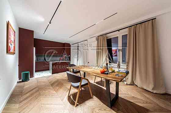 Продаж 3-к квартири вул. Гоголівська, 47 Шевченківський район Киев