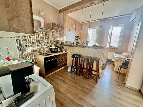 1К.новострой. Удобный этаж Одесса