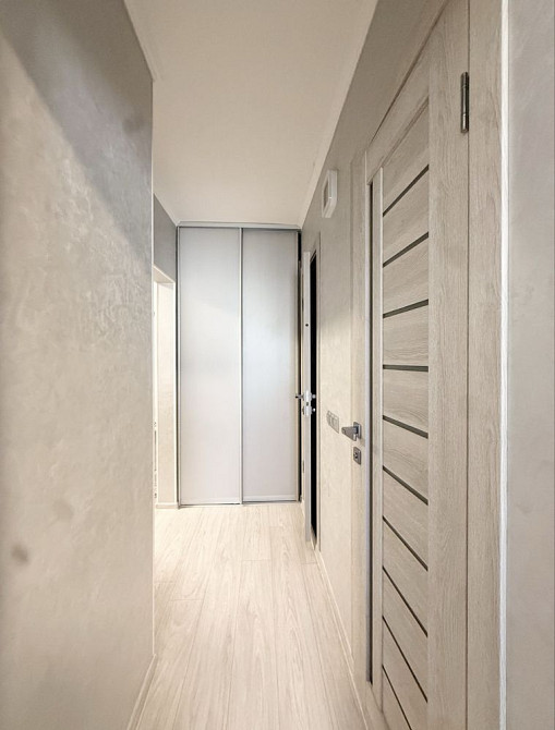 Продаж 2к квартири вул. І.Зріні Мукачево - зображення 8