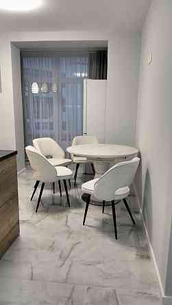 Квартира з новим ремонтом та газом. Буча