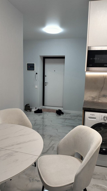 Квартира з новим ремонтом та газом. Буча - зображення 4