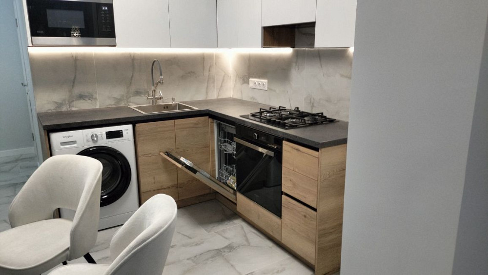 Квартира з новим ремонтом та газом. Буча - зображення 1