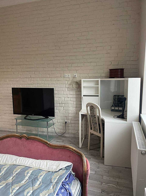 Оренда квартири в центрі на пл. Галицька Львів - зображення 3