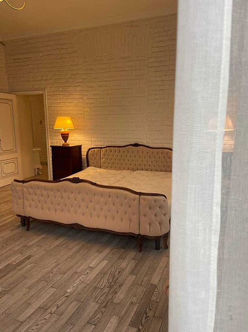 Оренда квартири в центрі на пл. Галицька Львів - зображення 7