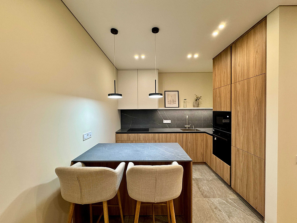 Перша здача стильної 2-кім 71м2 з інвертором 5 кВт в ЖК Файна Таун Киев - изображение 2