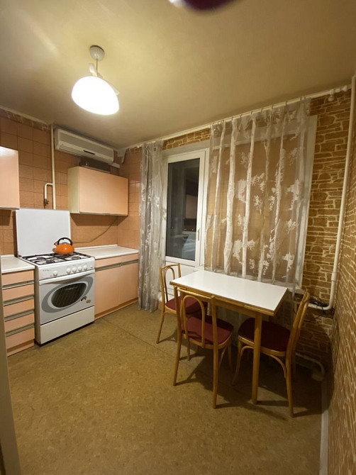 Здам свою 2-х кімн., вул. Братиславська, м. Чернігівська Киев - изображение 2