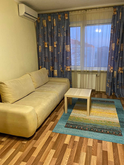 1-нокімнатка квартира, М "Позняки", Гмирі, 10/40, Дарницький р-н Киев - изображение 3