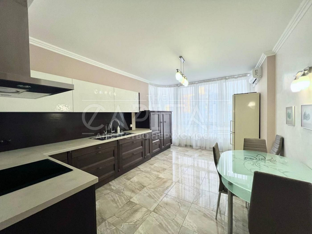 Аренда 2к квартрыы, ул. Елизаветы Чавдар, Осокорки Киев - изображение 1