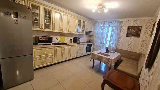 1к.кв 65 м2, в ЖК Васильківський, метро ВАСИЛЬКІВСЬКА, Коломийський 17 Киев