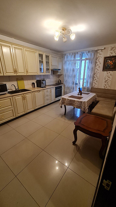 1к.кв 65 м2, в ЖК Васильківський, метро ВАСИЛЬКІВСЬКА, Коломийський 17 Киев - изображение 1