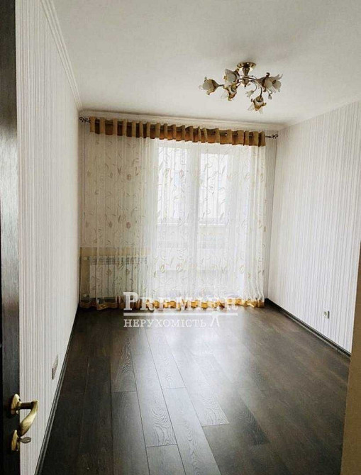 4 комнатная квартира 80 м2 с Ремонтом Кирпичный дом ул.Ильфа и Петрова Одесса - изображение 8