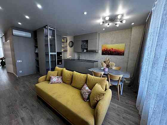 Продаж Квартира 71 м2 ЖК Новопечерська Вежа Печерський р-н Киев