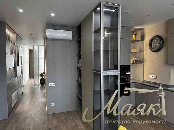 Продаж Квартира 71 м2 ЖК Новопечерська Вежа Печерський р-н Киев