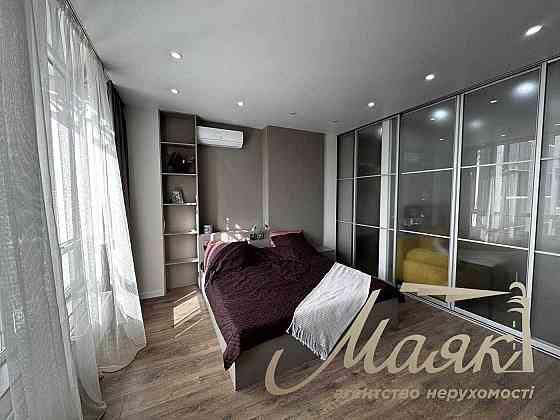 Продаж Квартира 71 м2 ЖК Новопечерська Вежа Печерський р-н Киев