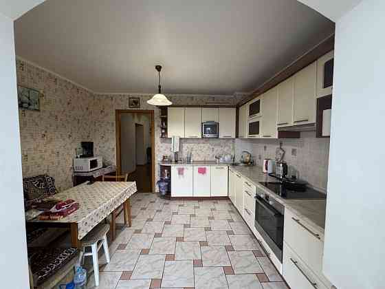 4 комнатная квартира 139м Море Кирпичный дом Закрытая территория Одесса