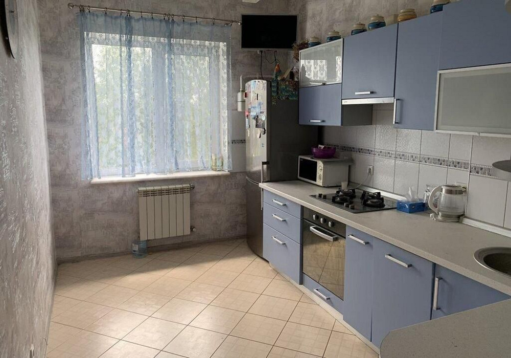 Продам 4-кімнатну квартиру вул.Святомихайлівська с.Святопетрівське VD Святопетрівське (Києво-Свят.р-н) - зображення 1