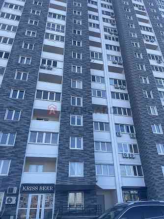 Позняки Харківська ЖК Ревуцький 2-х кім квартира з ремонтом Киев