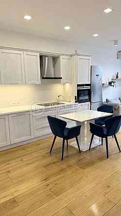 Стильна 2-кімнатна квартира ремонтом у преміальному ЖК «Sherwood» Киев