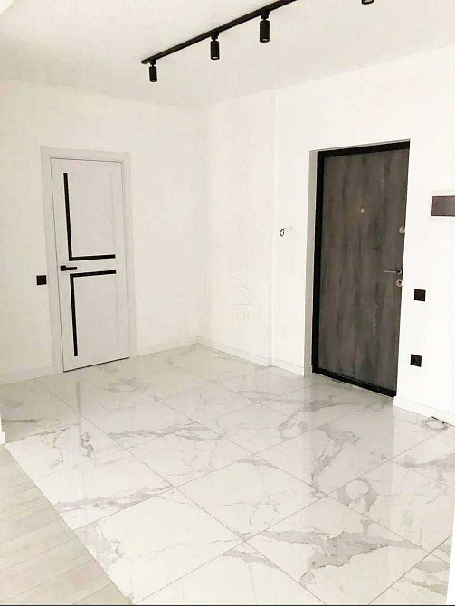 Терміново! Продаж 2 кім. квартири 8 поверх 66 м2 ЖК Комфорт Парк (ГАЗ) Івано-Франківськ - зображення 3