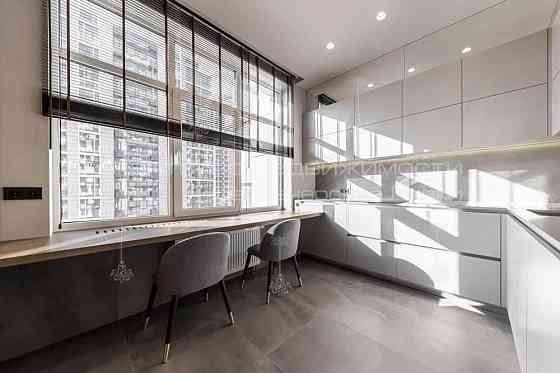 Продаж новоЇ 3к квартири ЖК Новопечерські Липки Верхогляда, 15Б Киев