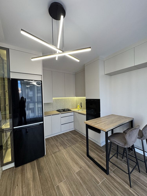 Здаю в оренду 1 кімнатну квартиру в Central Park Івано-Франківськ - зображення 1