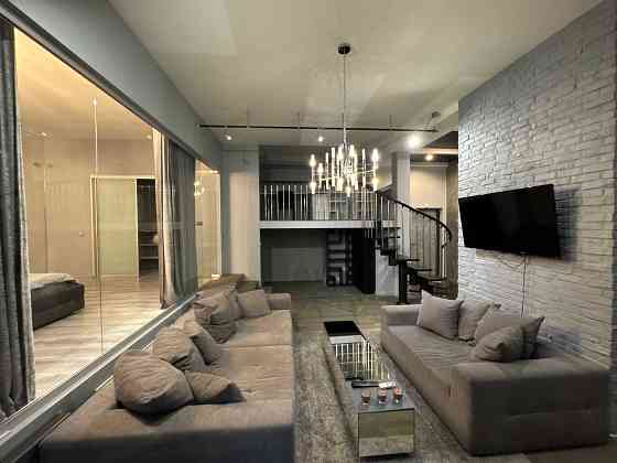 Довгострокова оренда квартири Київ. Андріївський Узвіз 2-Б Контрактова Киев