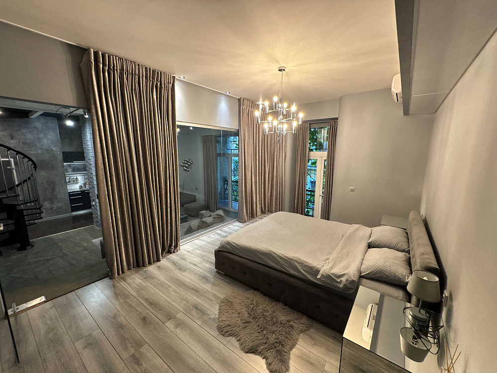 Довгострокова оренда квартири Київ. Андріївський Узвіз 2-Б Контрактова Киев - изображение 3