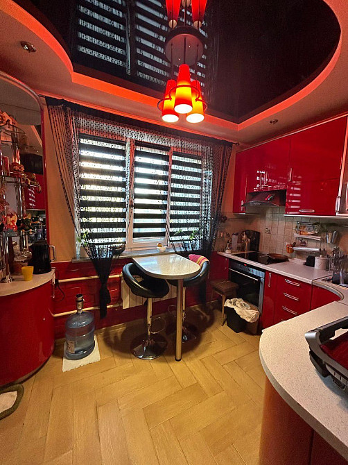 Впервые!Реальная 4 ком кв-ра,м.Дворец Спорта,б-р Жасминовий,Сертификат Харьков - изображение 1