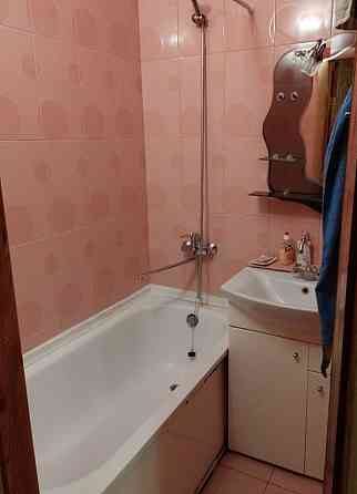 Срочно продам 2 к.кв. в центре!Всего 5 минут пешком  от метро Левада! Харків