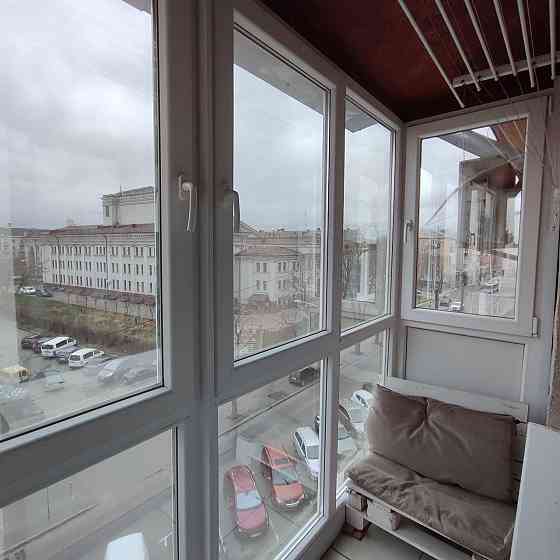 Продаж 2-кім. квартири, центр, Драмтеатр Рівне