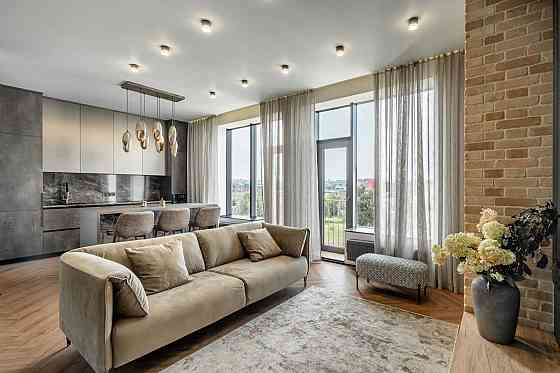 Продаж Квартира 67 м2  ЖК «Парус» Оболонський р-н Киев