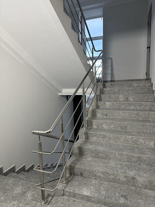 Здана 2 кім квартира Ивано-Франковск - изображение 2