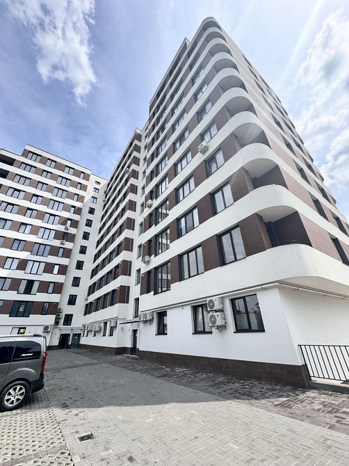 Зданий будинок, 3 пов. Зроблено оралення та світло Угорники - зображення 1