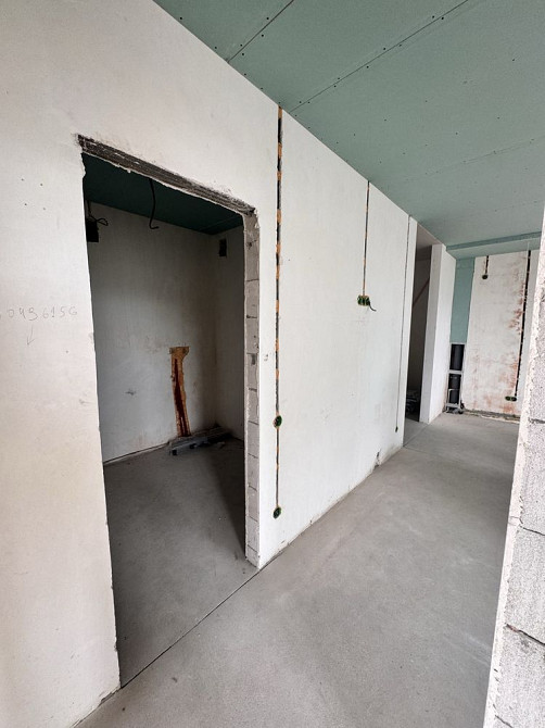 Зданий будинок, 3 пов. Зроблено оралення та світло Угорники - зображення 5