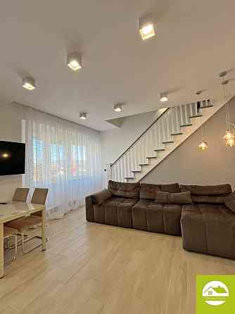 Продається крута велика трикімнатна квартира Мукачево