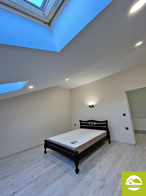 Продається крута велика трикімнатна квартира Мукачево - зображення 8