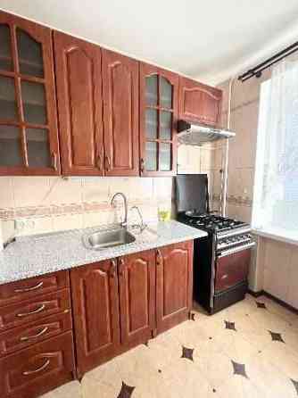 Продам 2-х квартиру, лівий берег, ДВРЗ! вул. Марганецька, 24. Киев