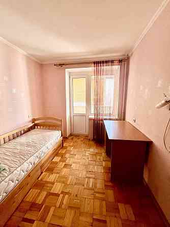 Продам 2-х квартиру, лівий берег, ДВРЗ! вул. Марганецька, 24. Киев