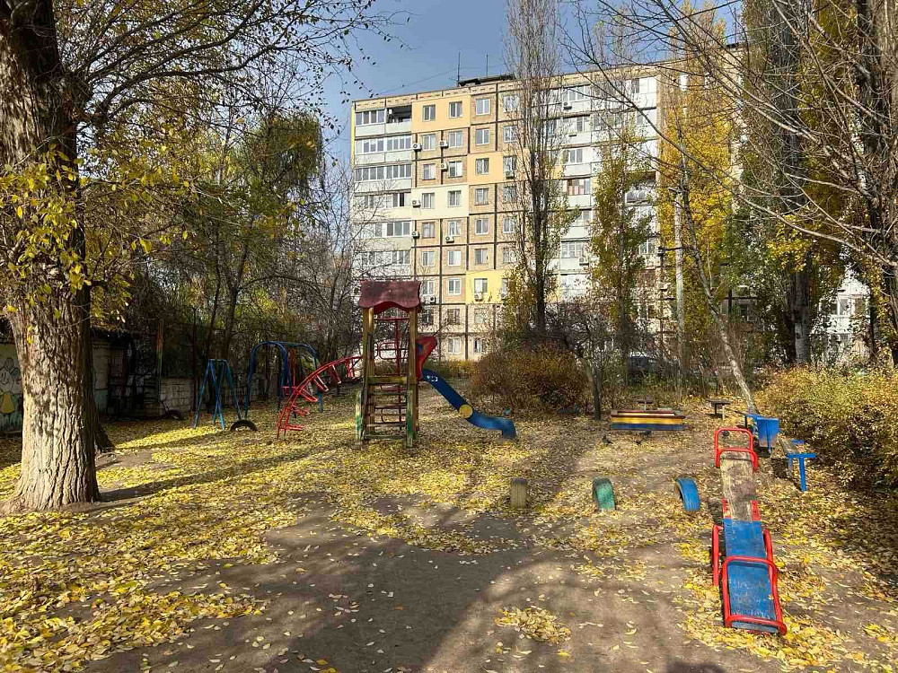 Продам теплую 2-комнатную квартиру - начало пр. Слабожанского! Дніпро - зображення 1