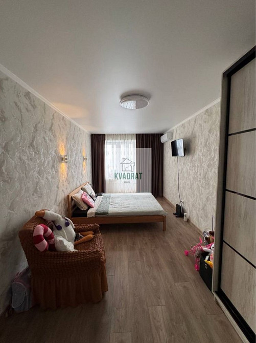 Продам затишну 2- кімнатну квартиру з меблями та технікою у новому буд Кам`янець-Подільський - зображення 8