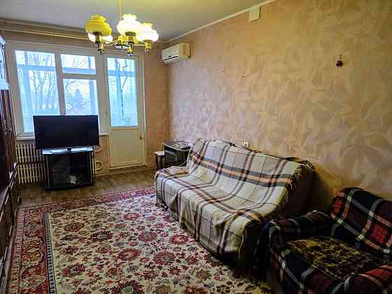 1 комнатная ул Владимира Бызова (Якира), 1 Дзержинка (рядом пр. Мира) Кривий Ріг