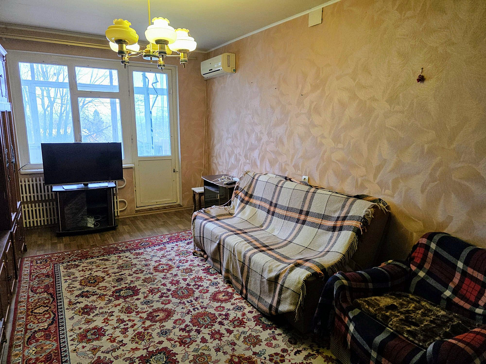 1 комнатная ул Владимира Бызова (Якира), 1 Дзержинка (рядом пр. Мира) Кривий Ріг - зображення 1