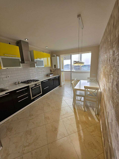 Продаж стильної 3 кімнатної квартири + кладовка у подарунок! Івано-Франківськ - зображення 2