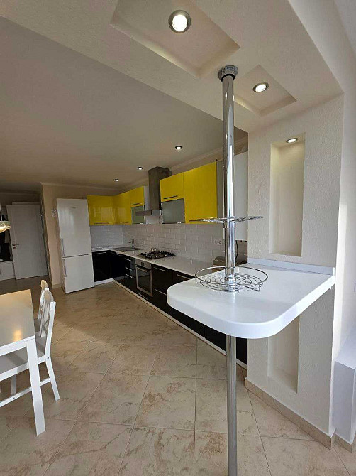 Продаж стильної 3 кімнатної квартири + кладовка у подарунок! Івано-Франківськ - зображення 3