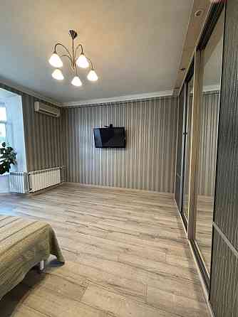 Здається  1-кім. квартира, від власників, по вул. Васильківська 15/14 Киев