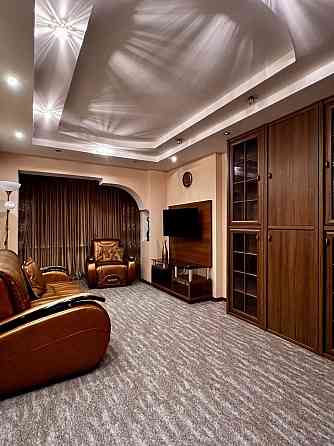 Сдам 2х кімнатну Кубанської України 37 метро Лісова!п Киев