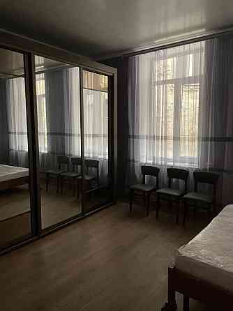 1 кімнатна з ремонтом в центрі Чернівці