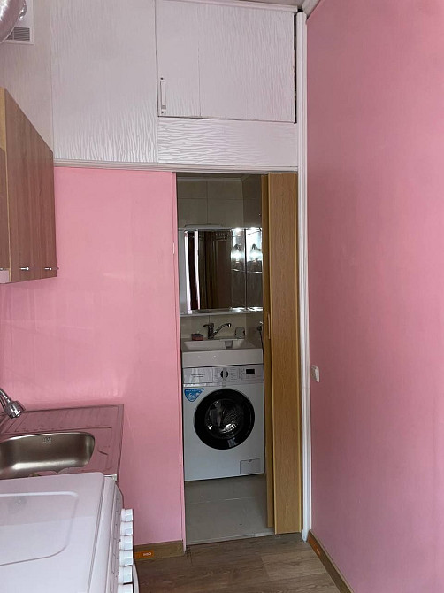 1 кімнатна з ремонтом в центрі Чернівці - зображення 5