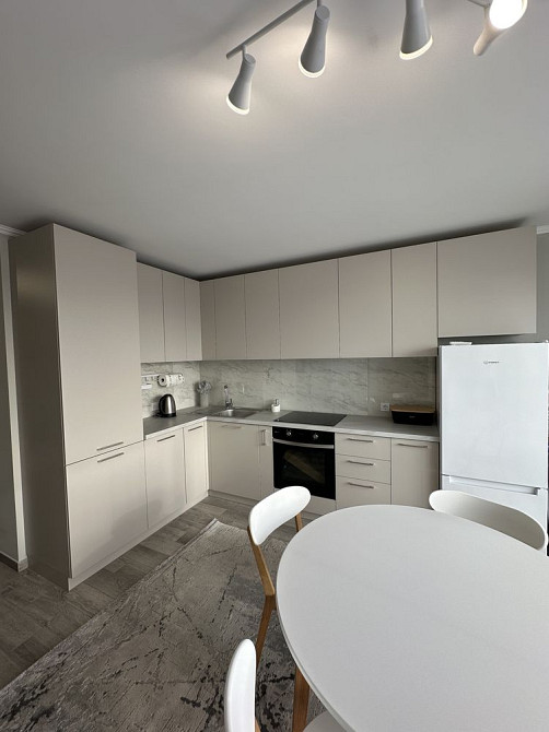 1 кім в ЖК Абрикос Ровно - изображение 1