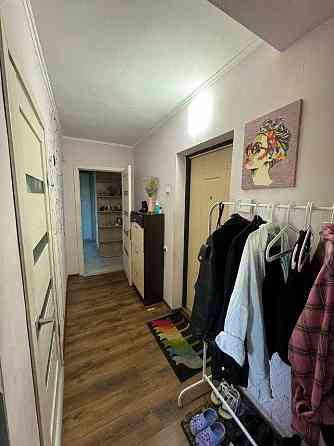 Оренда довгострокова 2-х кімн. квартири біля Краків М.Лівобережна Киев